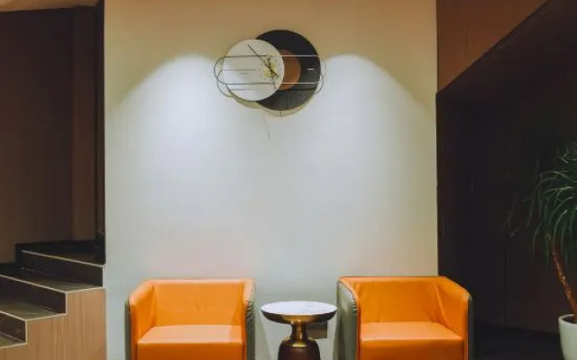 Changshou Yijia Hotel