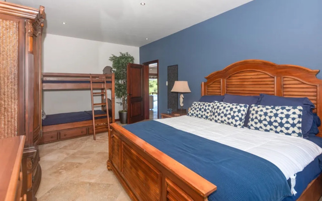 Pristine Bay 1005- Villa Loce 4 Bedroom Home