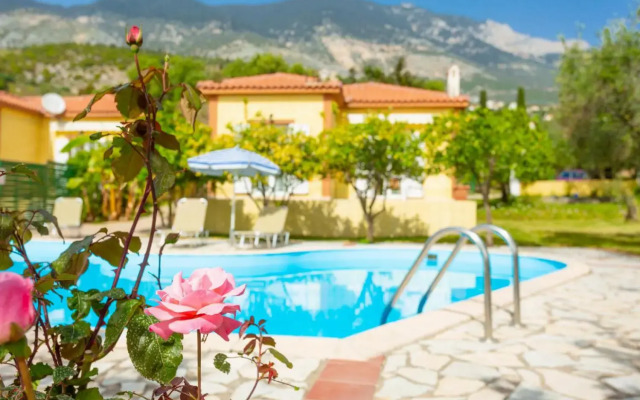 Russa Villas Collection