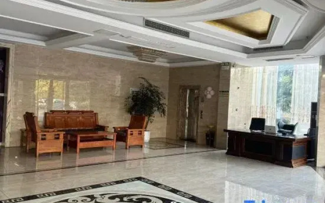 Wuwei Yifeng Hotel