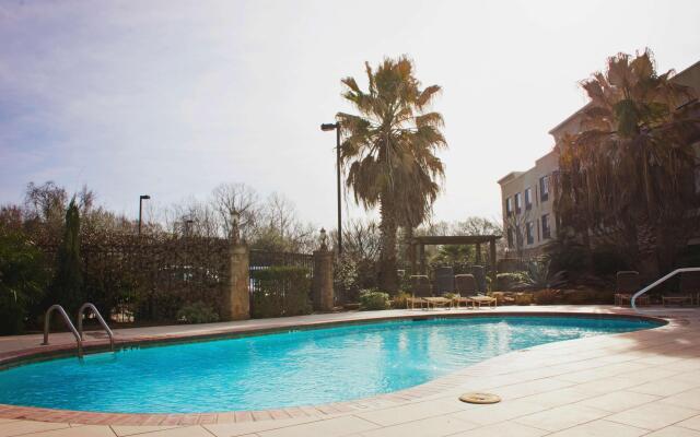 Hampton Inn and Suites College Station