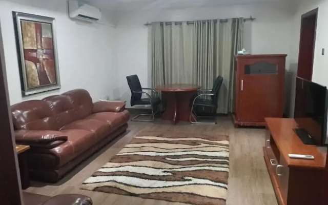 Le Ville Hotel and Suites