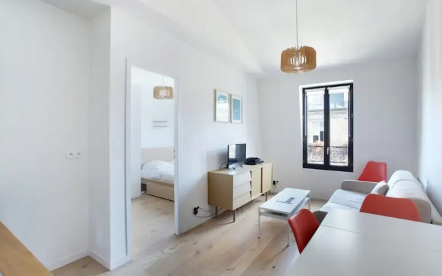 Apartment Boulogne Facing "les Passages"
