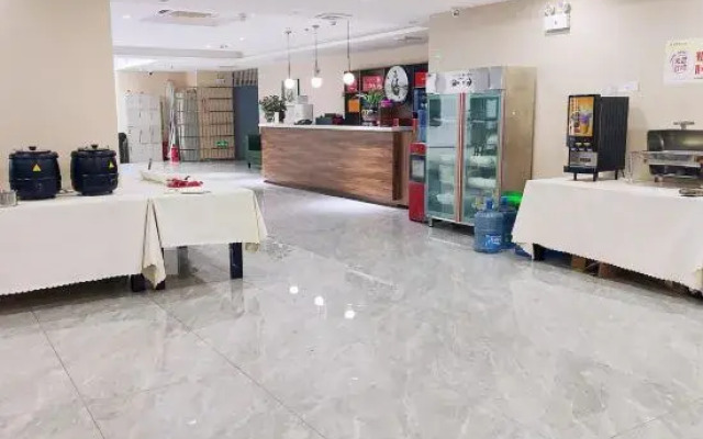Longshan Bicika Hotel