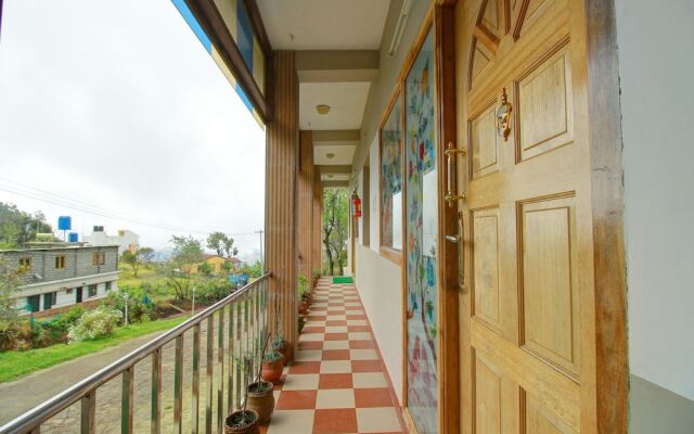 Oyo 11719 Hotel Sierra