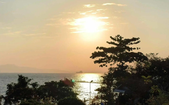 Sunrise Beach Koh Yao Resort