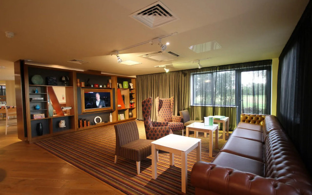 Holiday Inn Huntingdon - Racecourse by IHG