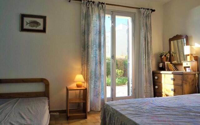 Appartement Cap d'Agde, 2 pièces, 4 personnes - FR-1-607-94