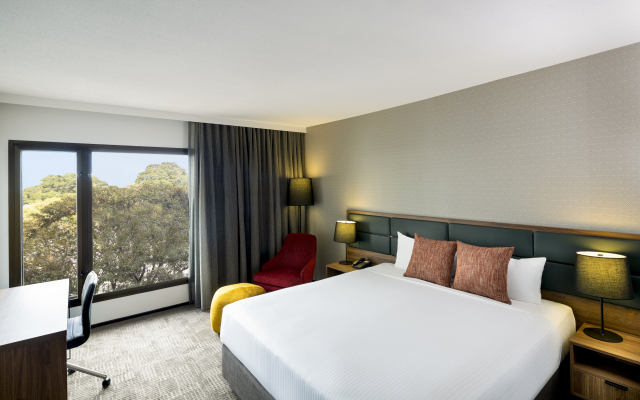 Novotel Sydney International Airport Hotel