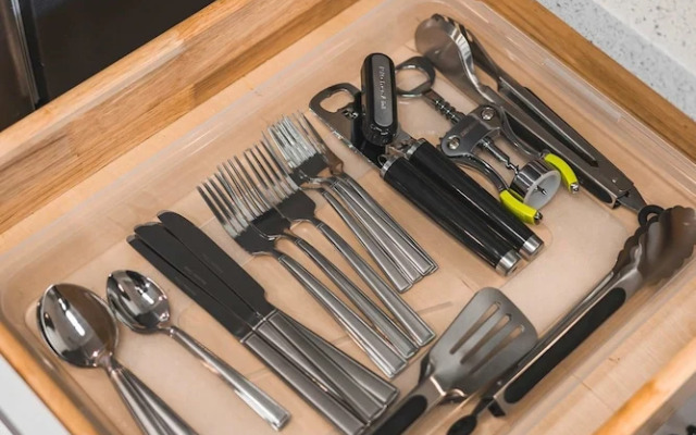 Spacious Retreat Near Iconic LA Sights