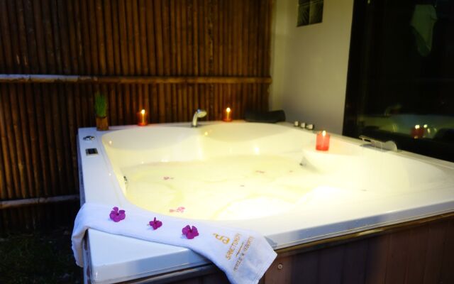 Sanctuary Nam Ngum Beach Resort