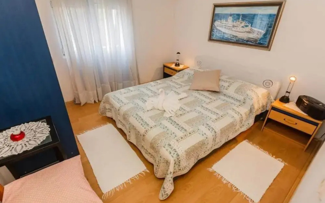Apartments Roda - Standard One Bedroom Apartment With Terrace -