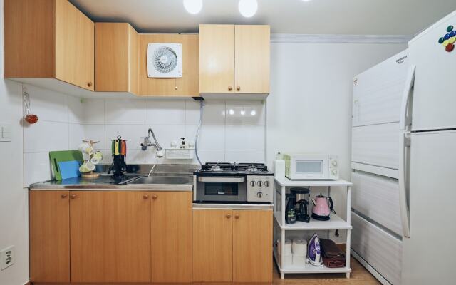 MYEONGDONG Station 2Min HOUSE