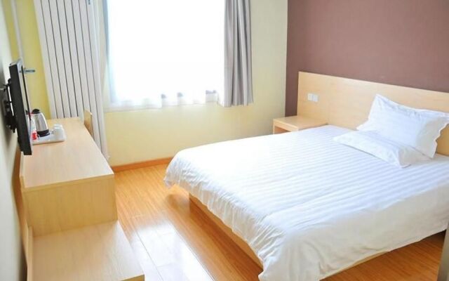 Super 8 Hotel