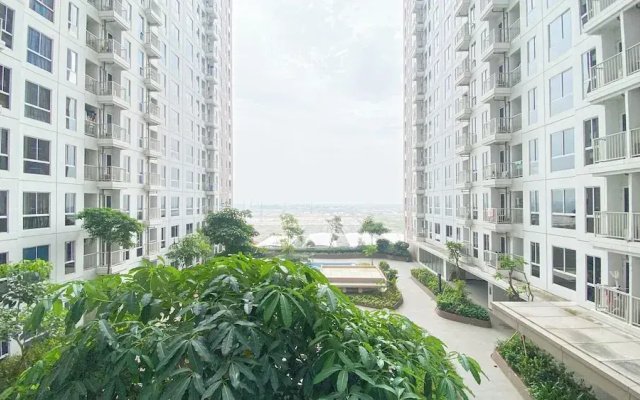 Warm And Simply Look Studio Apartment Tokyo Riverside Pik 2
