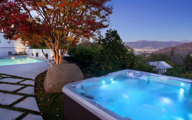 Mulholland Rockstar Retreat