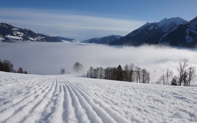 Spacious Holiday Home in Goldegg near Ski Lift
