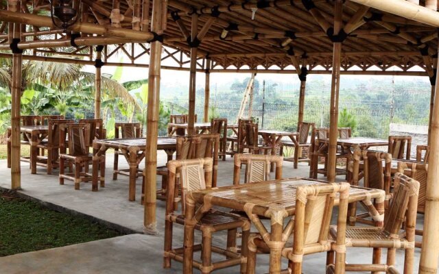 Villa Bukit Pinus
