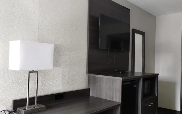 Super 8 Dania/fort Lauderdale