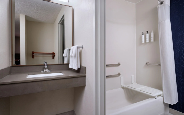 Fairfield Inn and Suites by Marriott Austin South
