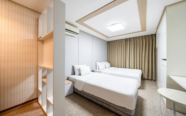 Residence Hotel LINE