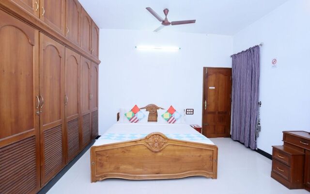 OYO Home 26153 Traditional Stay Near International Airport