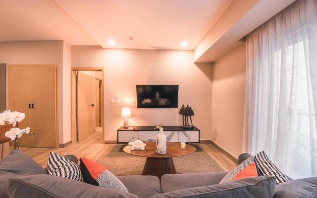 Fully Serviced Apartment at Regatta Living - 2C