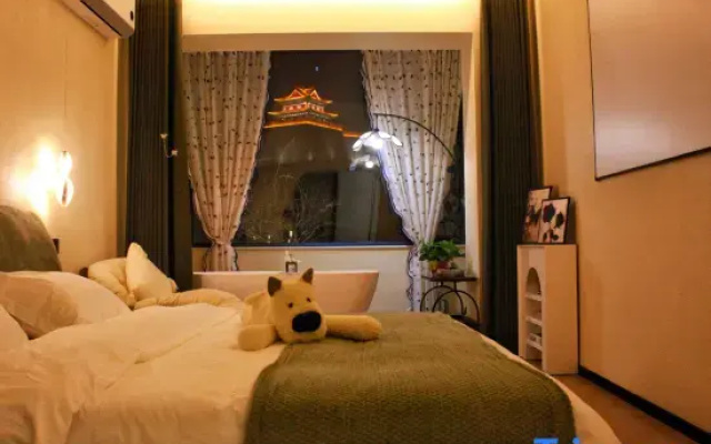 Xichao No. 84 Homestay (Xinzhou Ancient City)
