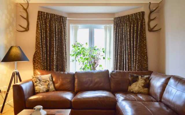 3 Bedroom House With Parking