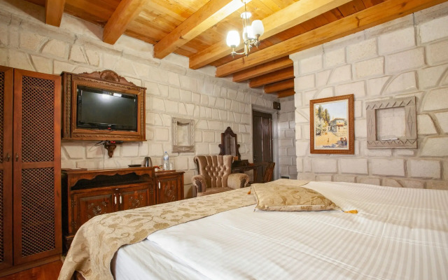 Ottoman Cave Suites