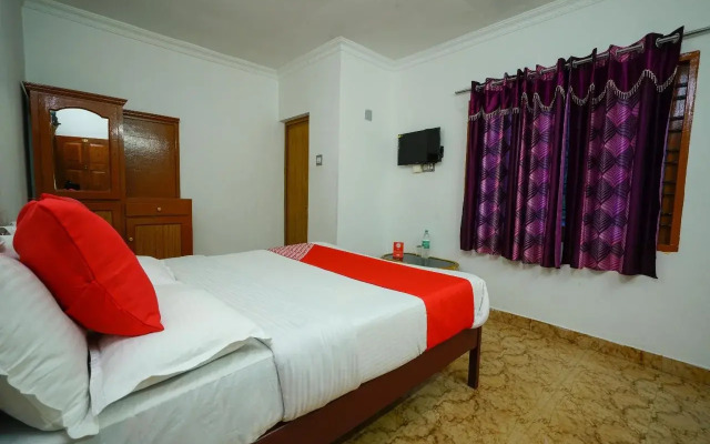 OYO 10641 Hotel Misty Hills