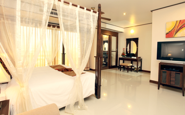 Pattaya Loft Hotel