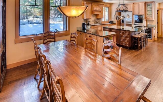 4,000sqft Private Luxury Home Htd Game Rm & Kids Bonus Rm Hot Tub