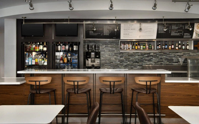 Courtyard by Marriott Jacksonville Flagler Center