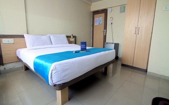 FabHotel Satish Executive Hinjewadi
