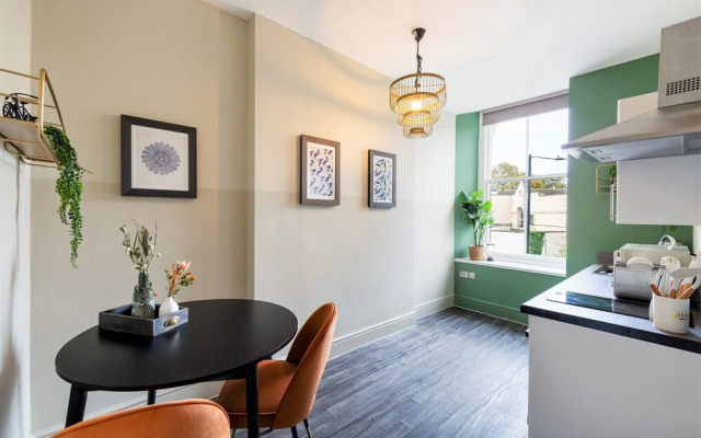 Your Apartment Clifton House