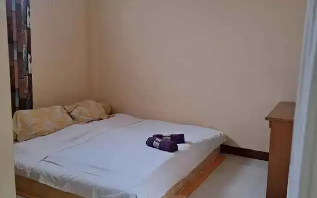G10 Guest House