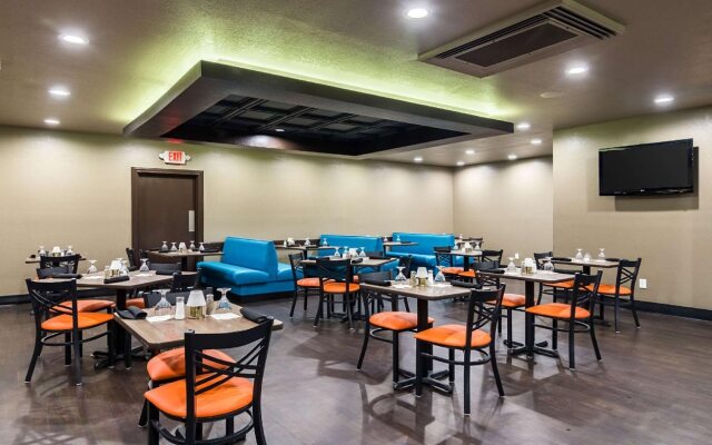 Clarion Inn & Suites