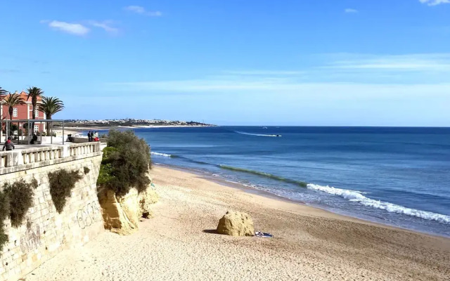 Modern Apartment at Armação de Pêra