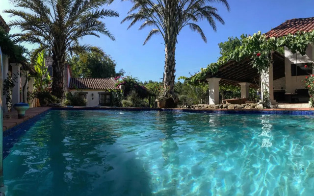 Estancia Pinos de la Quebrada