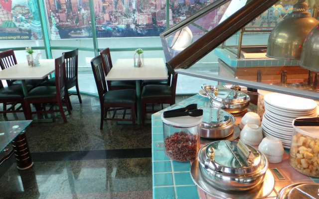 Business Hotel Tomang