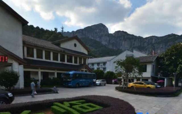 Yinying Mountain Villa