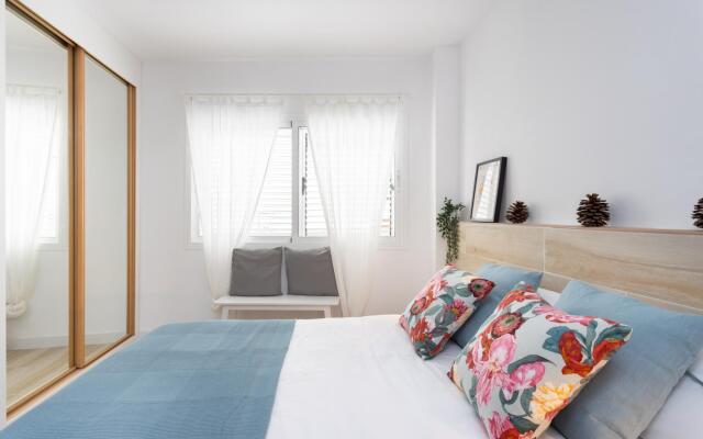 Home2Book Stylish Apartment Alcalá Beach