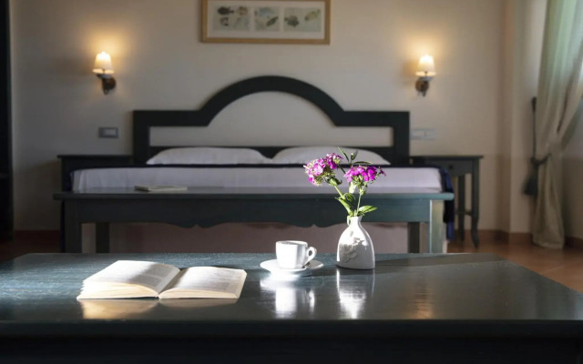 Summit Hotel