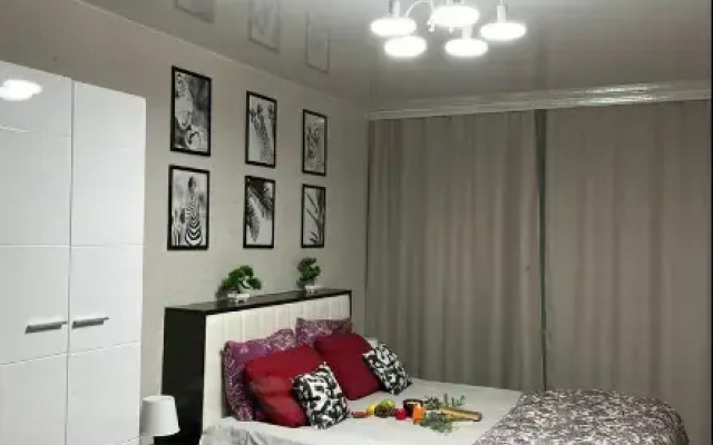 Апартаменты в 7-м микрорайоне 27