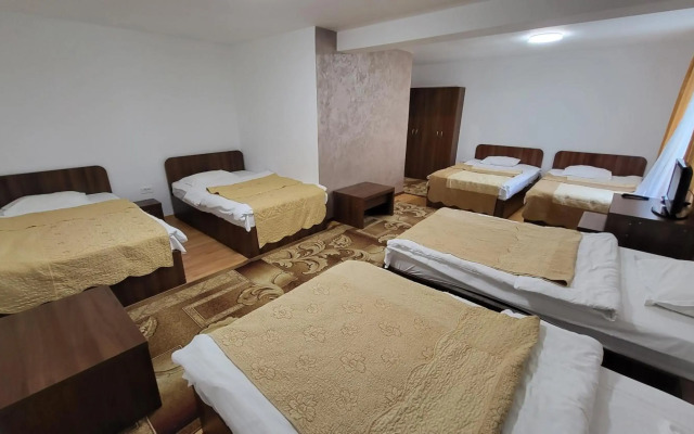 Hotel Global