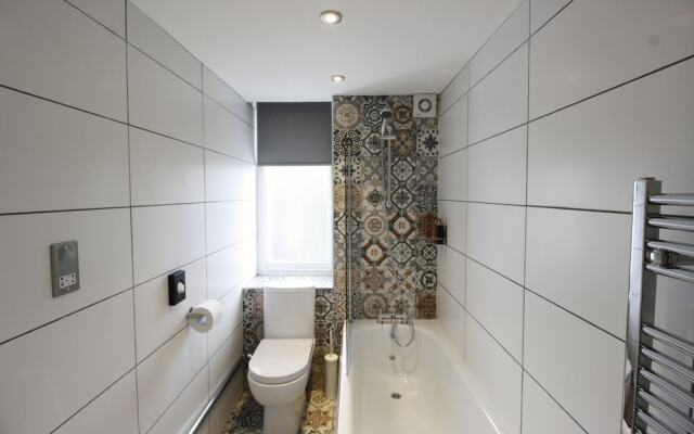 Willow Serviced Apartments The Walk 2