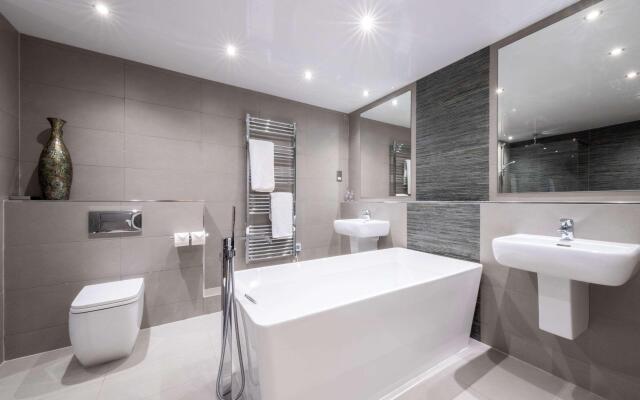 Holiday Inn Newcastle South by IHG