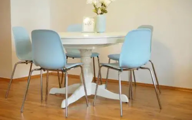 City Residence Apartments FREE Parking & Self Check-in