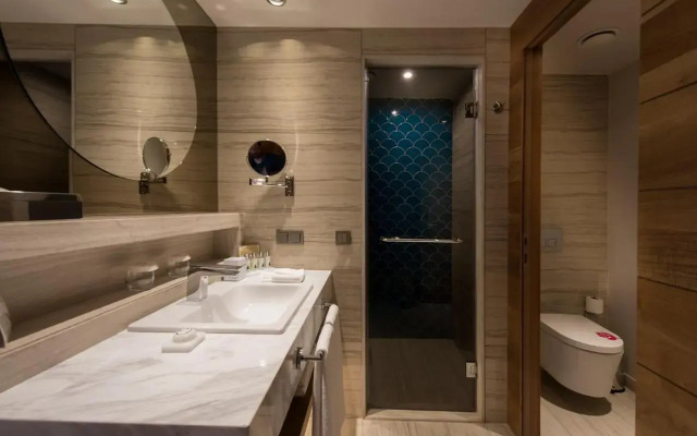 Acanthus Cennet Barut Collection - Ultra All Inclusive